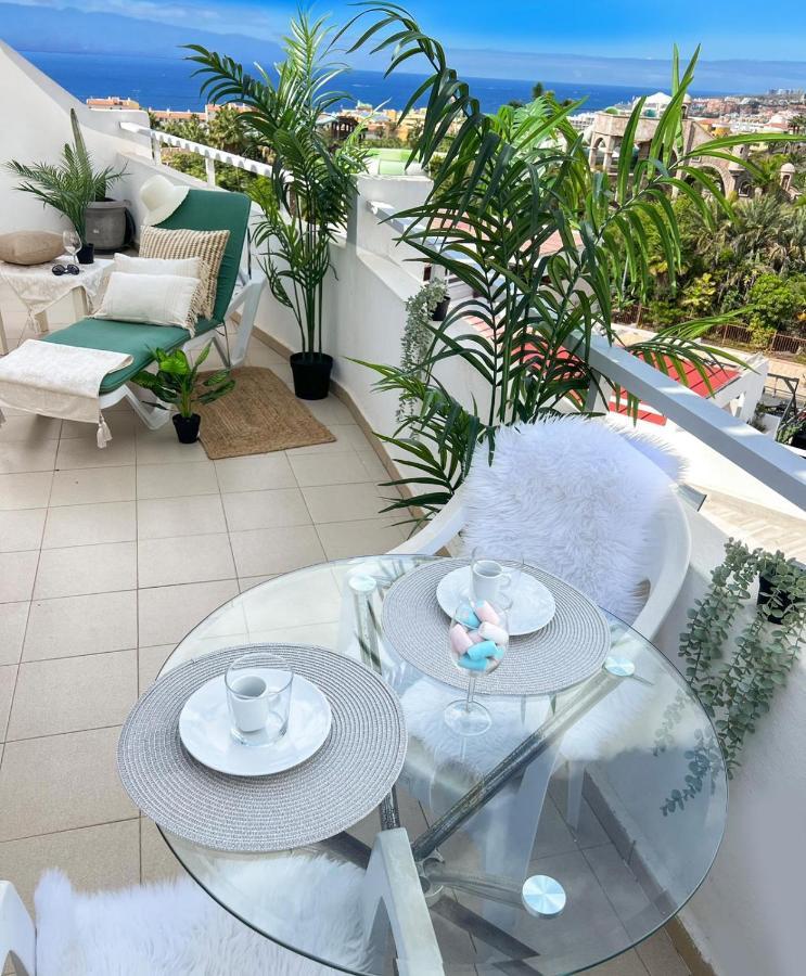 Malibu Park Apartments Sol Адехе Экстерьер фото