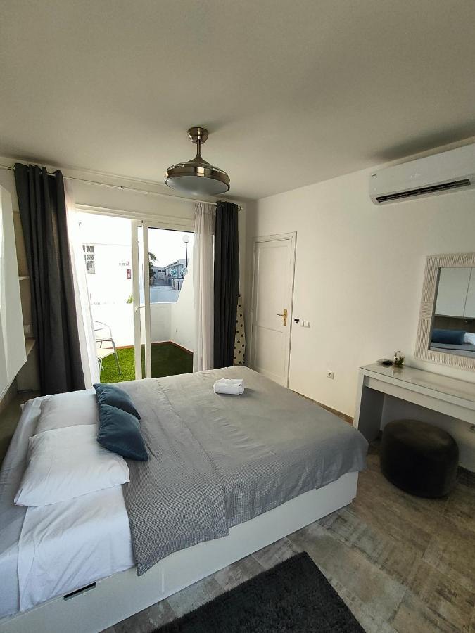 Malibu Park Apartments Sol Адехе Экстерьер фото